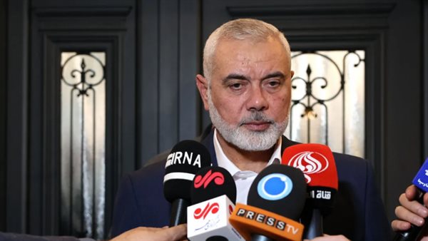 رئيس المكتب السياسي