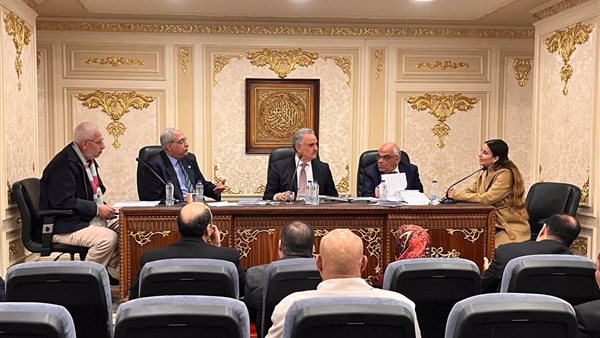 اجتماع لجنة الاقتراحات