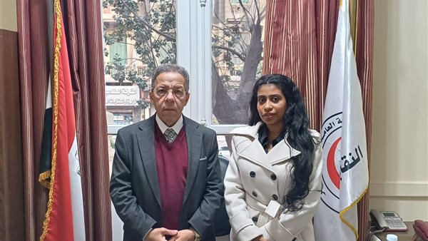 نقيب الأطباء في حوار