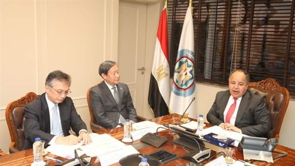 وزير المالية 