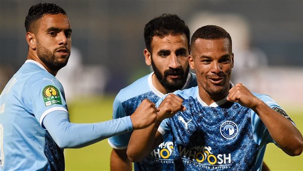 فريق بيراميدز 