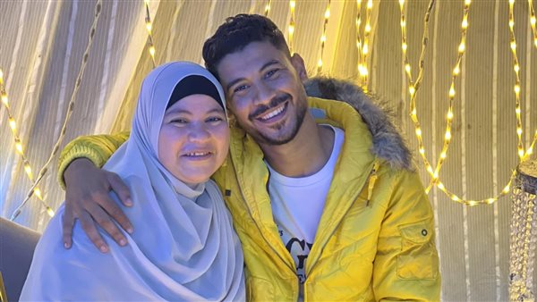 سيد الغديري ووالدته