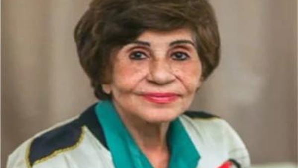 الفنانة سميرة محسن