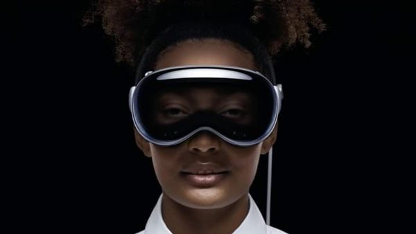 نظارة ابل الجديدة