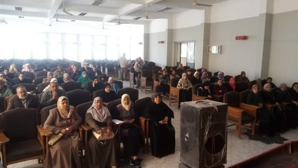 جانب من الندوة 