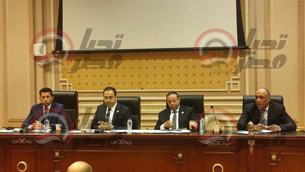 اجتماع لجنة الشباب