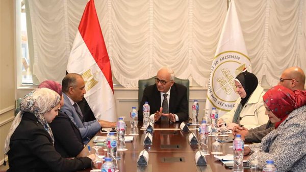 وزير التعليم 