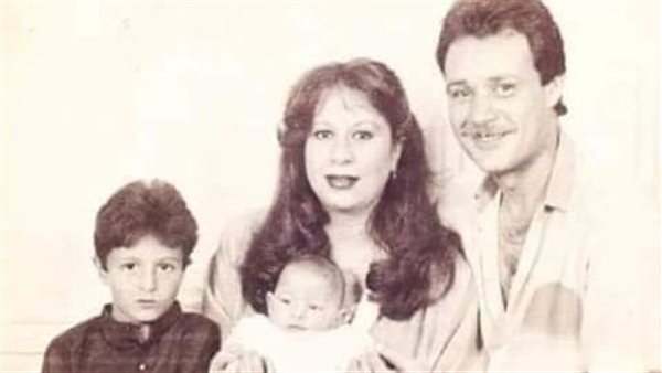 فاروق الفيشاوي وأسرته