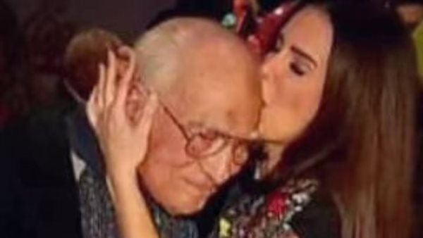 دنيا عبد العزيز ورشوان