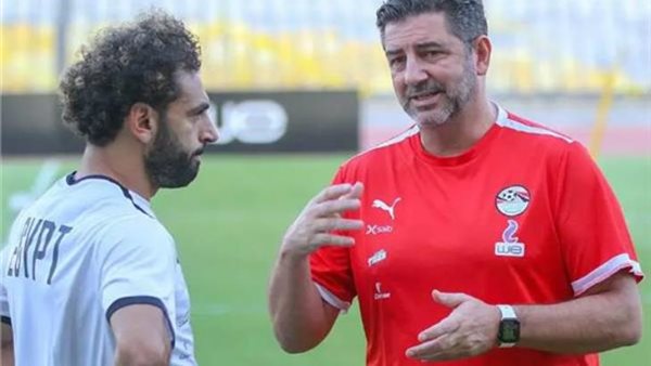 محمد صلاح وفيتوريا