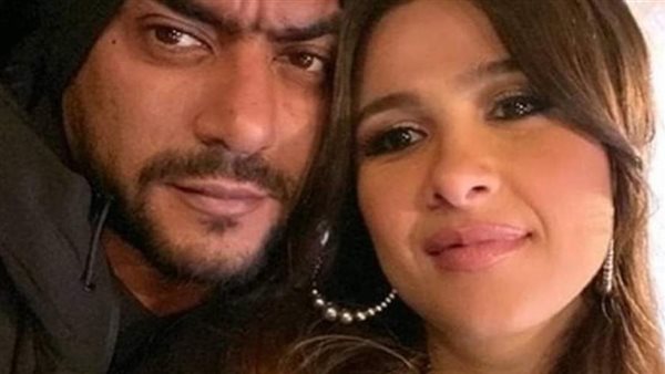 أحمد العوضي وياسمين