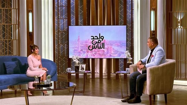 ساندي مع عمرو الليثي