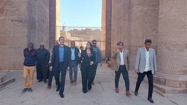 نشوى الشريف