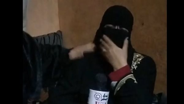 والدة حنين ضحية جارها