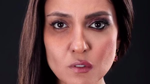 الفنانة مي كساب بيقولو