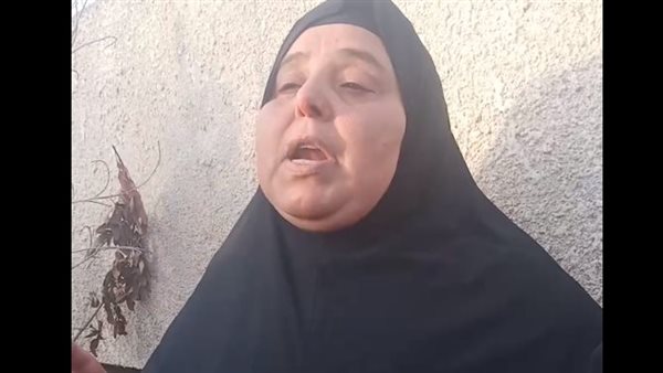 والدة محمد ضحية جيرانه