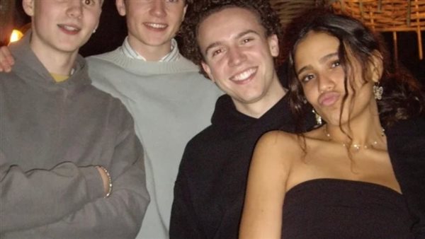 جنى عمرو دياب 