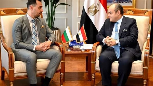 وزير الصناعة والتجارة