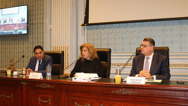 اجتماع لجنة حقوق