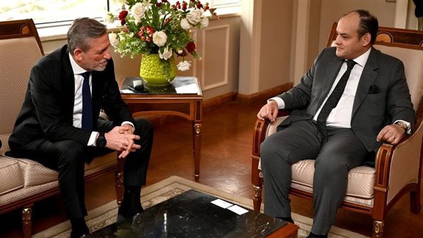 وزير الصناعة والتجارة