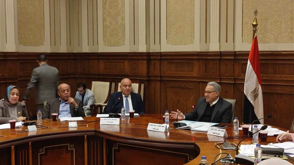 اجتماع لجنة الإدارة