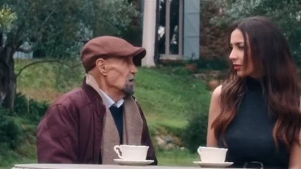 أغنية جنبك ومعاك