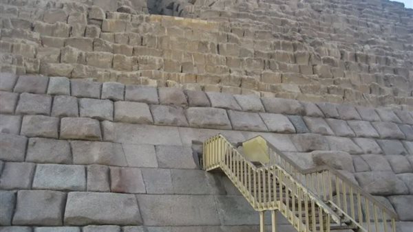 تبليط الهرم