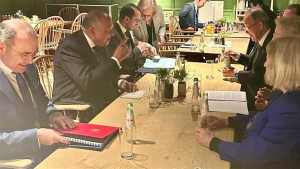 وزير الخارجية 