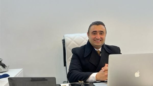  الدكتور محمد مجدي