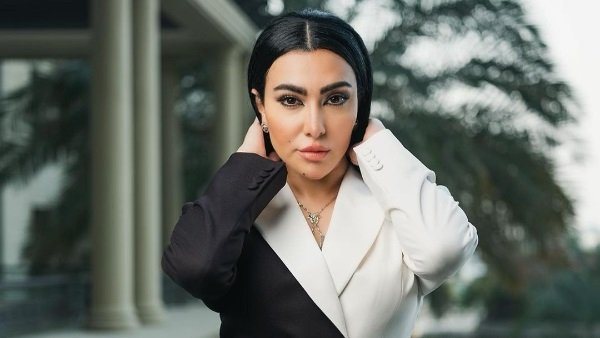 الفنانة ميريهان حسين