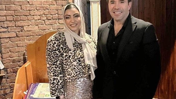 رامي وحيد وزوجته