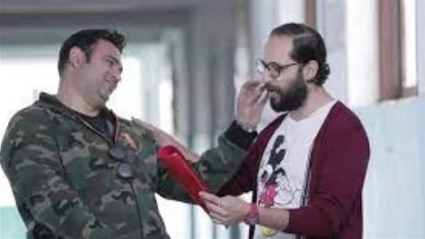 أحمد أمين وأكرم حسني