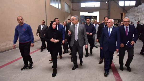 وزير القوى العاملة