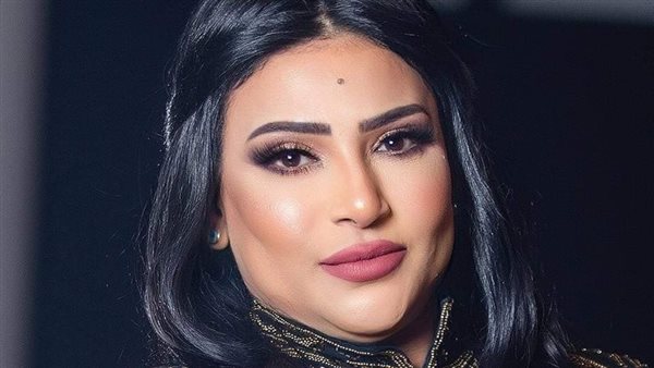 الفنانة بدرية طلبه