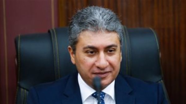 شريف فتحي وزير الطيران