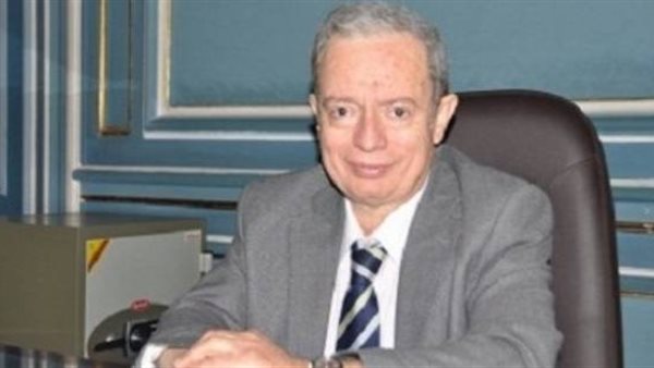 النائب حسين عيسى