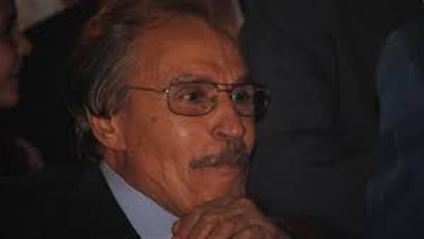 الفنان عزت العلايلي