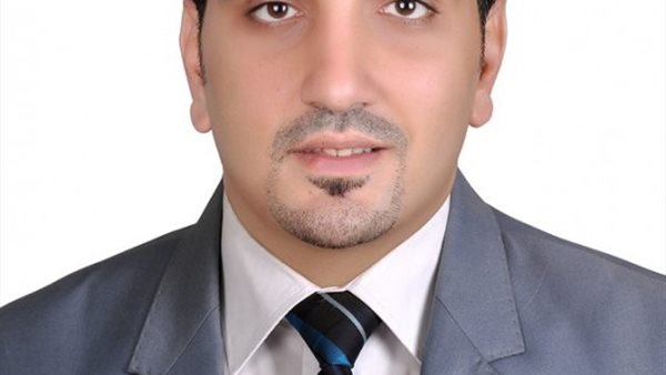 احمد بيومي رئيس حزب