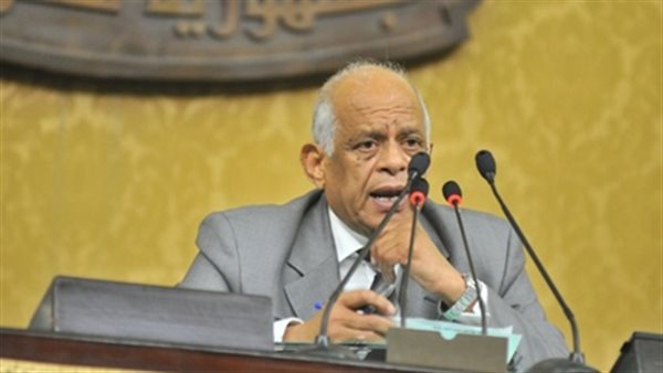 الدكتور على عبد العال