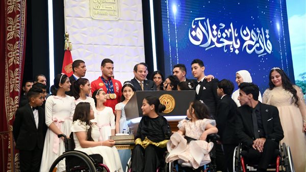 الرئيس السيسي باحتفالية