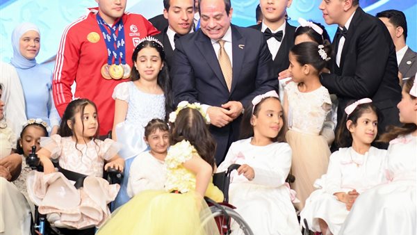  احتفالية قادرون