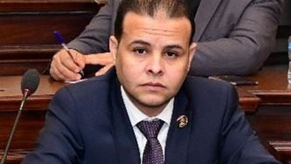  النائب مدحت الكمار