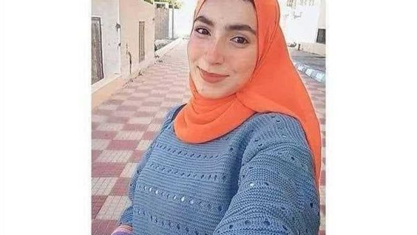 الطالبة نيرة صلاح