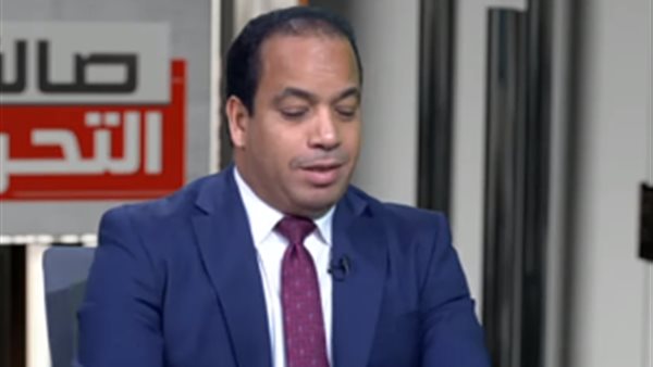 الدكتور عبدالمنعم