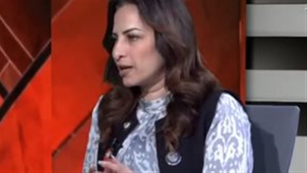 خبيرة سوق المال