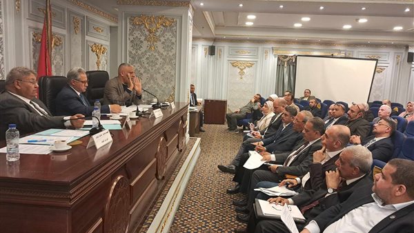 لجنة الإدارة المحلية