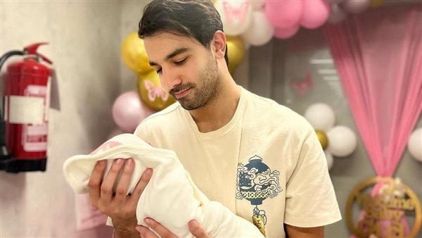 حازم إيهاب ومولودته