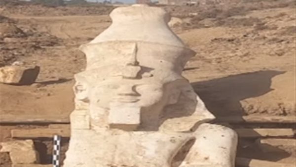 تمثال رمسيس