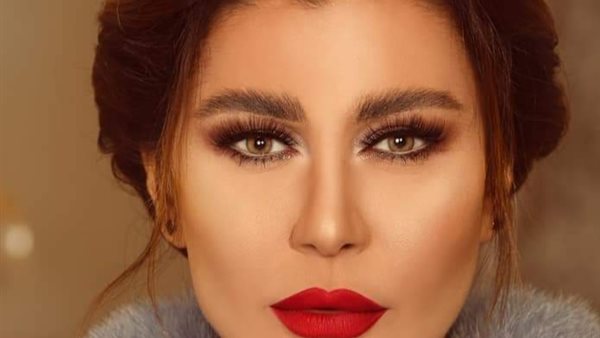 نادين الراسي 