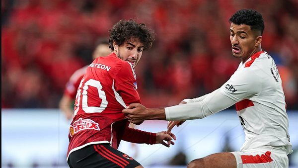 الأهلي والزمالك 